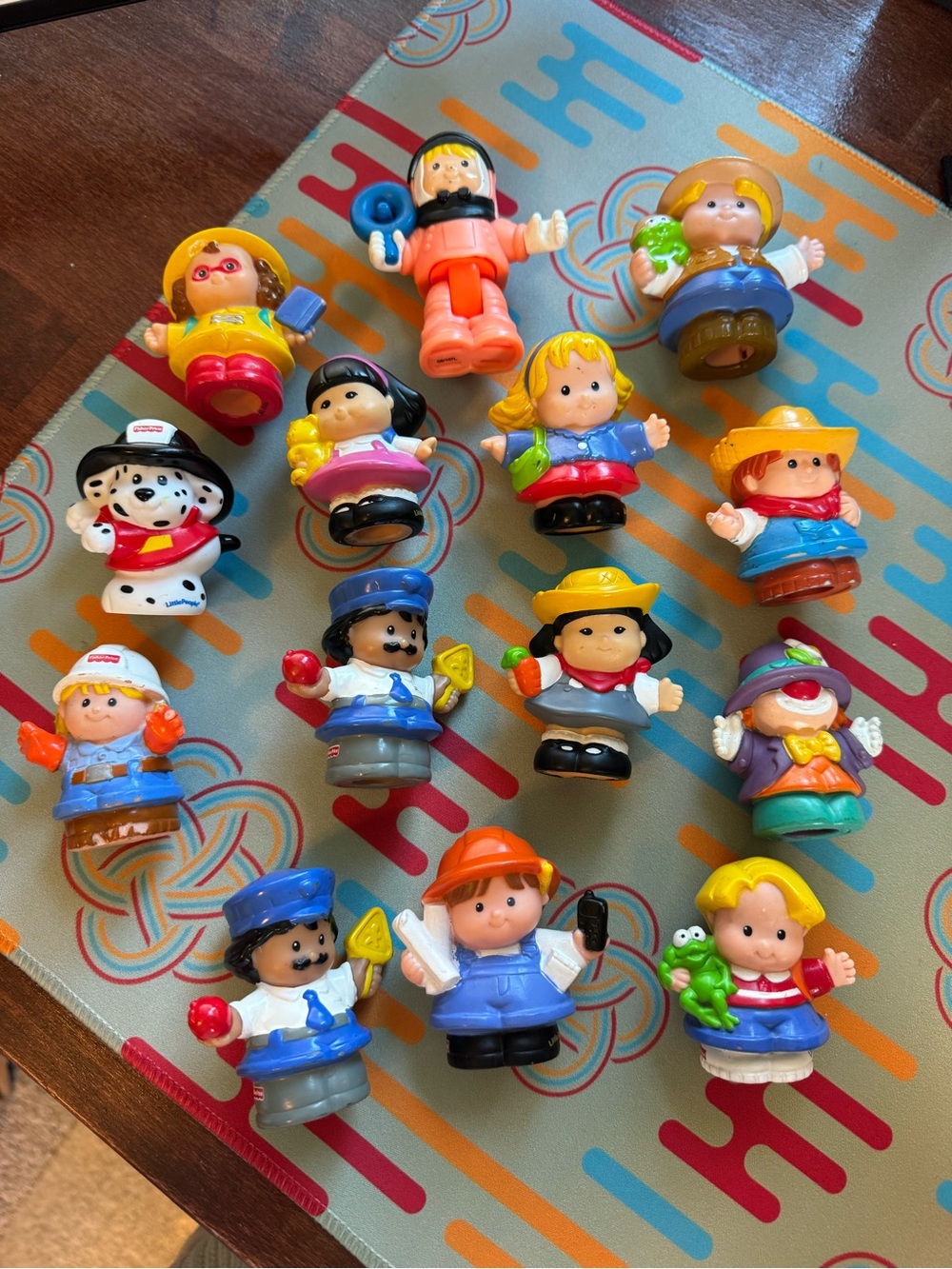 Lot of Vintage Little People